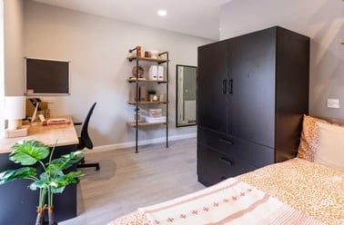 Henry Street, Sheffield - Image 2